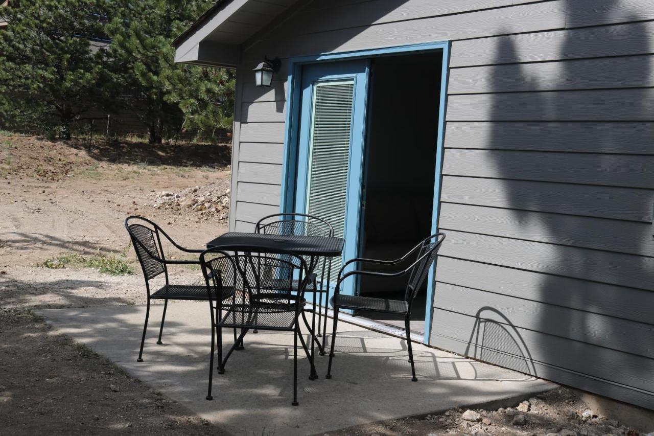 Columbine Inn (Adults Only) Estes Park Eksteriør bilde
